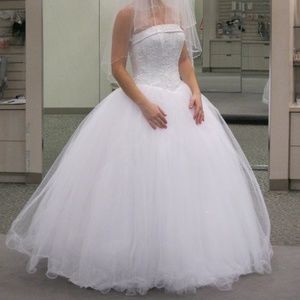 David's Bridal Wedding Dress